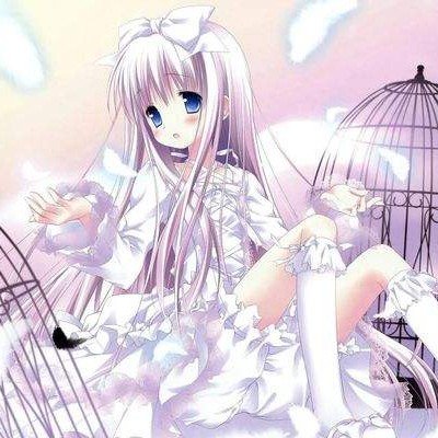 男子觉得老婆辛苦 偷化妆品相送